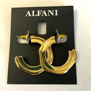 Alfani Gold-Tone Sculptural C-Hoop Earings